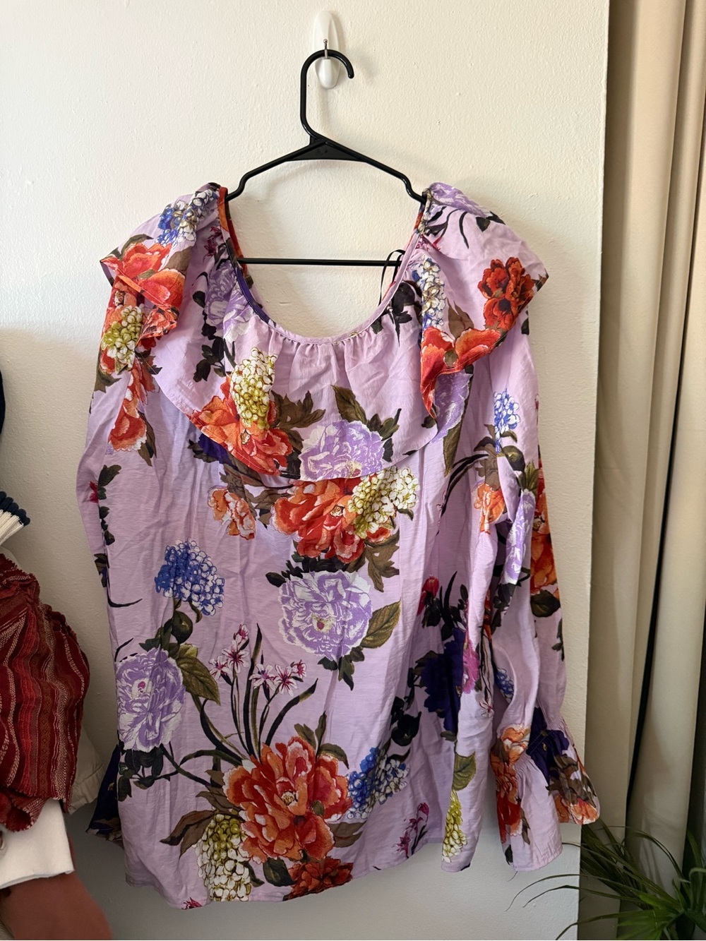 H&M Lavender Off-Shoulder Floral Ruffle Top - Picture 4 of 7